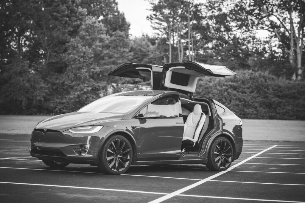 Tesla lease auto